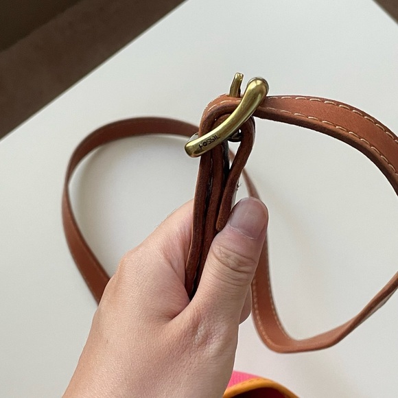 FOSSIL Austin Pink Flap Crossbody Bag - Picture 8 of 8